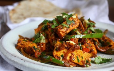 Easy Paneer Jalfrezi with spices, chilli and peppers for Jamie’s Food Tube